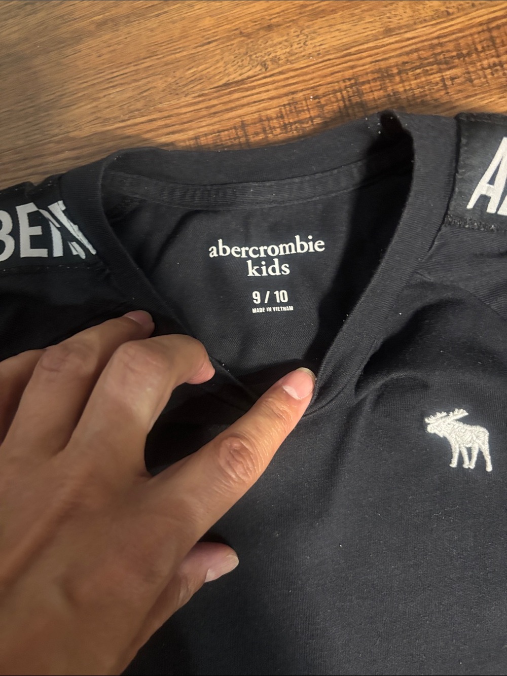 Abercrombie & Fitch Kids Black Tee with Contrast Shoulder Logo - Picture 3 of 3
